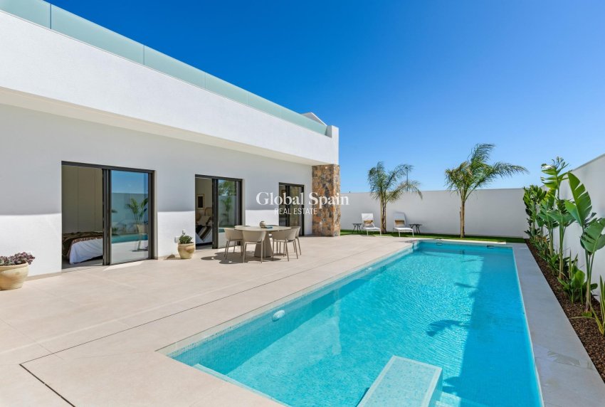 Nouvelle construction - VILLA -
SAN JAVIER - Parque del doce