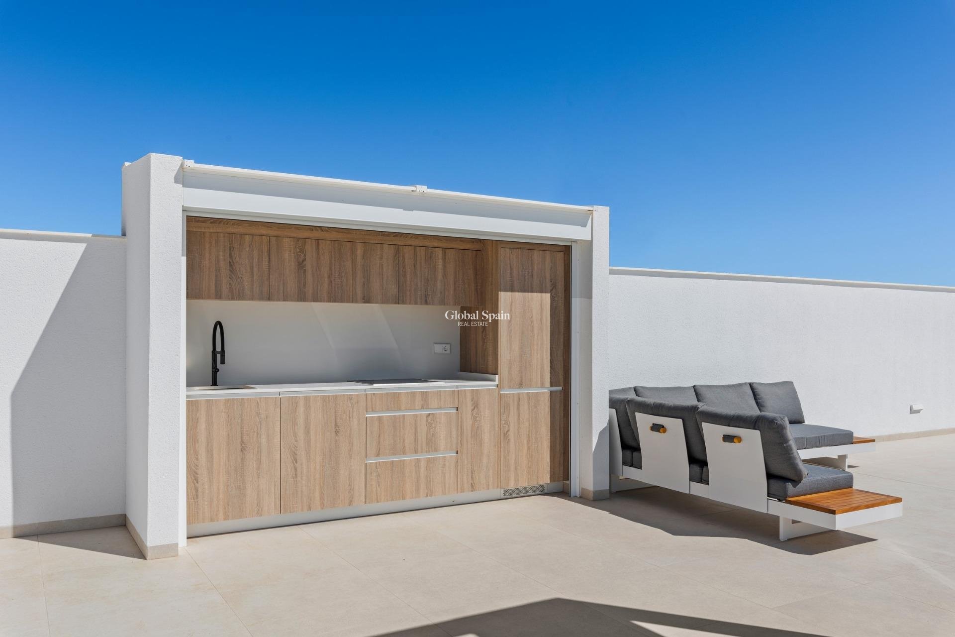 Nouvelle construction - VILLA -
SAN JAVIER - Parque del doce