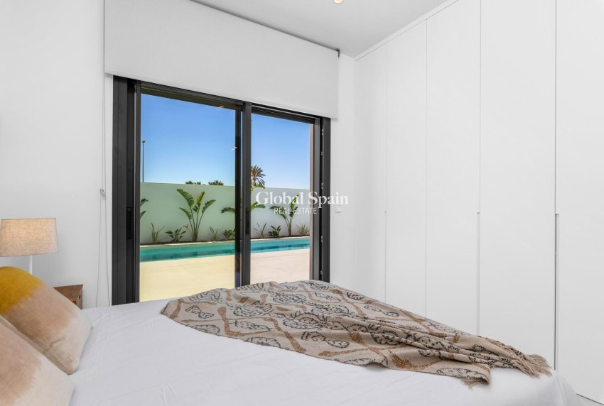 Nouvelle construction - VILLA -
SAN JAVIER - Parque del doce