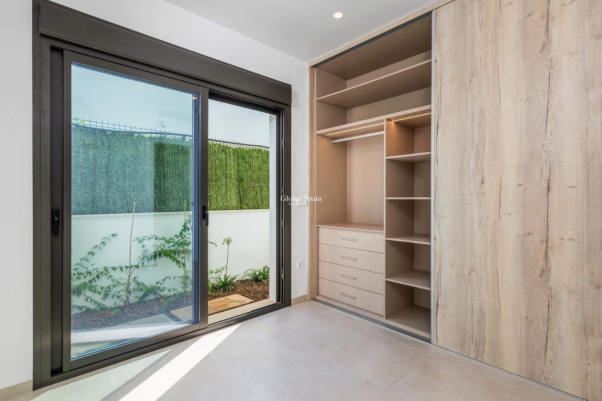 Nouvelle construction - VILLA -
SAN JAVIER - Parque del doce