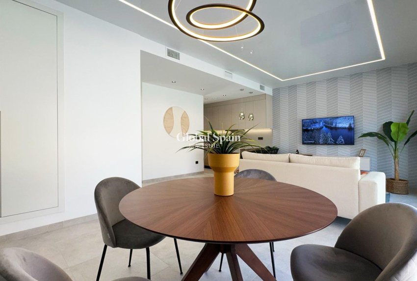 Nouvelle construction - Villa -
SAN MIGUEL DE SALINAS - BLUE LAGOON