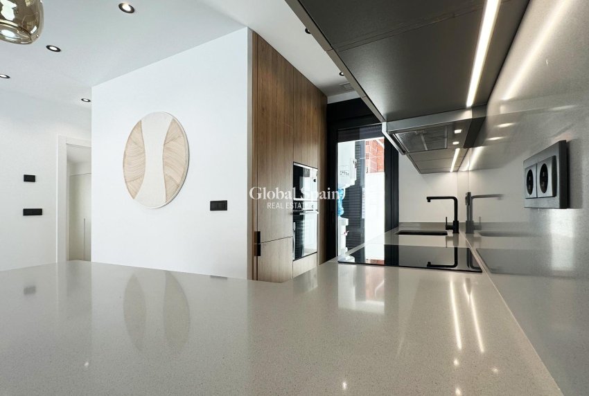 Nouvelle construction - Villa -
SAN MIGUEL DE SALINAS - BLUE LAGOON