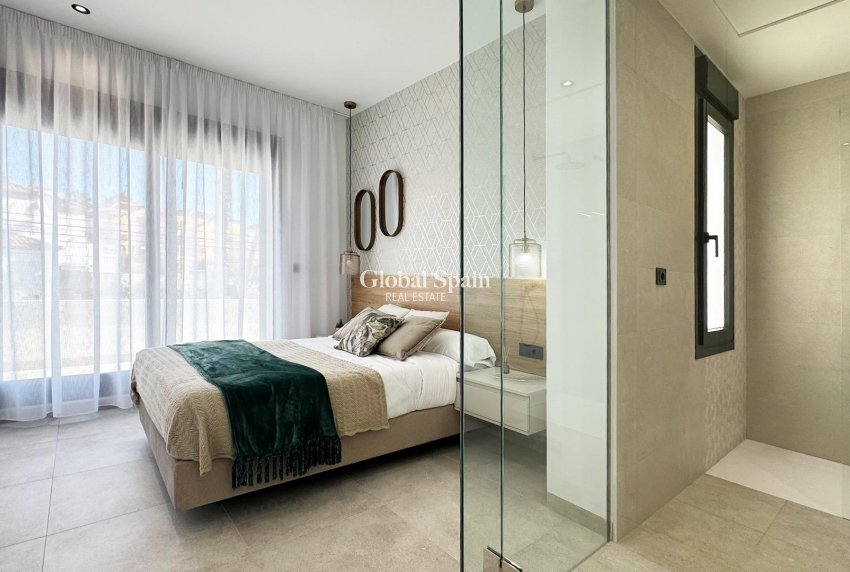 Nouvelle construction - Villa -
SAN MIGUEL DE SALINAS - BLUE LAGOON