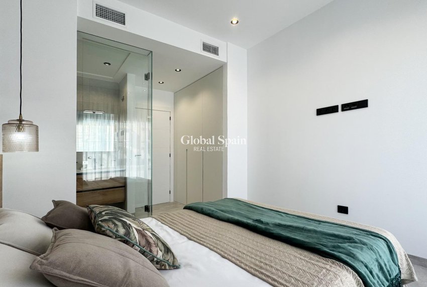 Nouvelle construction - Villa -
SAN MIGUEL DE SALINAS - BLUE LAGOON