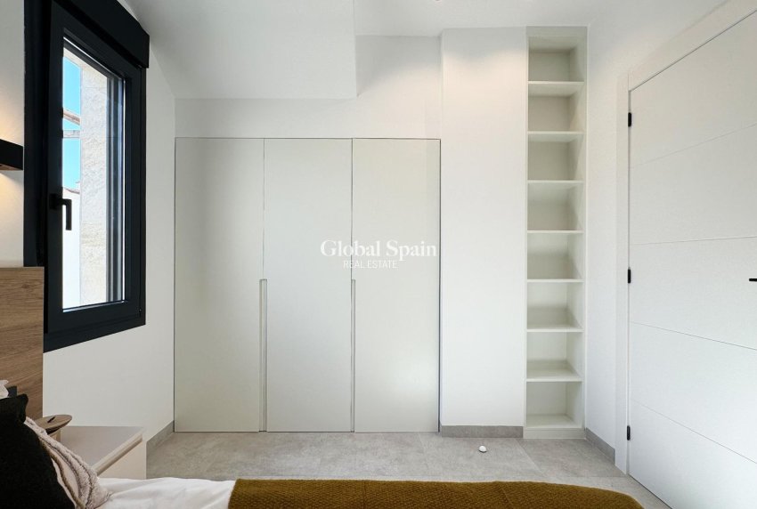 Nouvelle construction - Villa -
SAN MIGUEL DE SALINAS - BLUE LAGOON