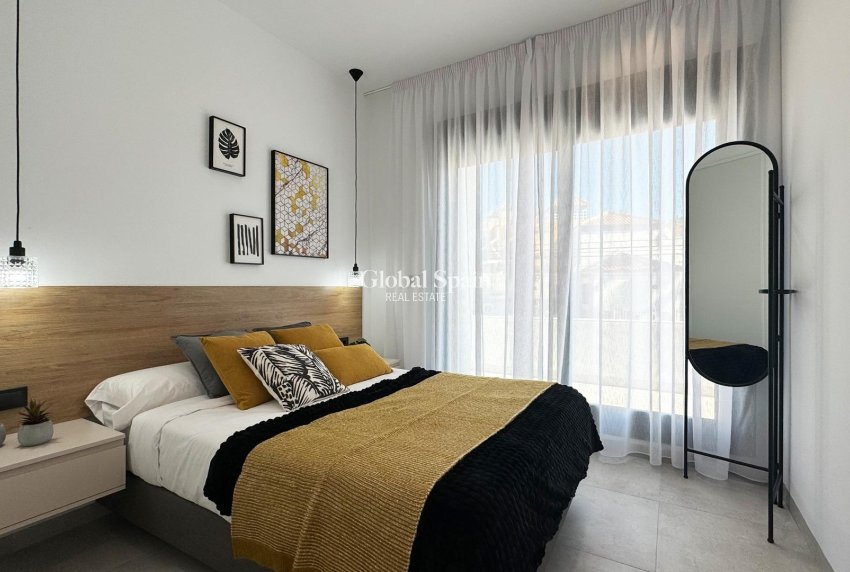 Nouvelle construction - Villa -
SAN MIGUEL DE SALINAS - BLUE LAGOON