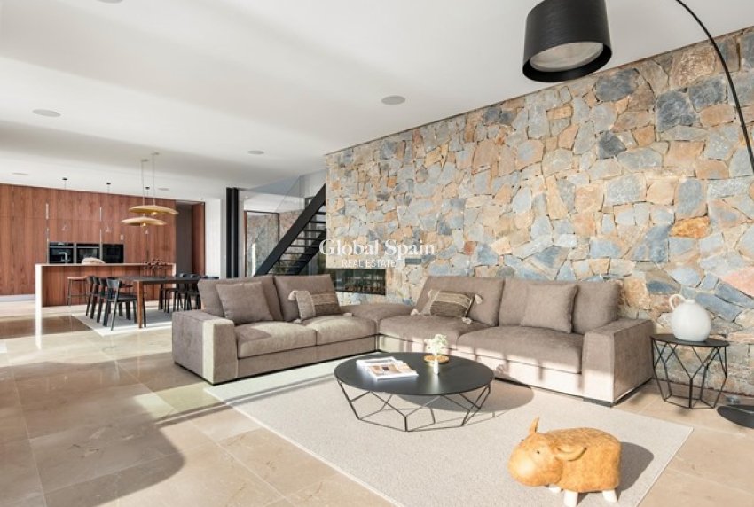 Nouvelle construction - VILLA -
SAN MIGUEL DE SALINAS - LAS COLINAS GOLF RESORT