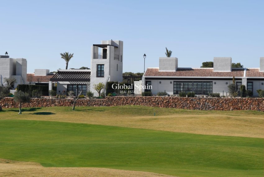 Nouvelle construction - VILLA -
SUCINA - Peraleja Golf