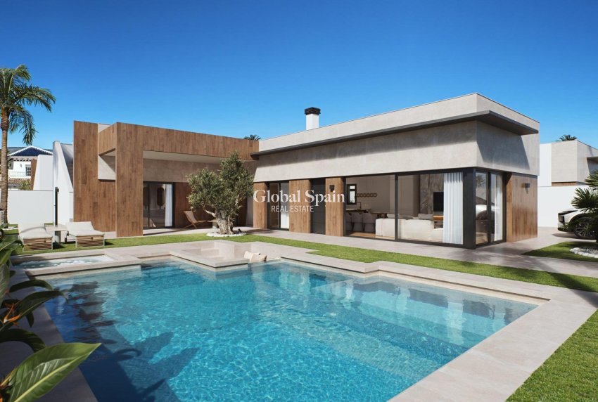 Nouvelle construction - VILLA -
SUCINA - pueblo