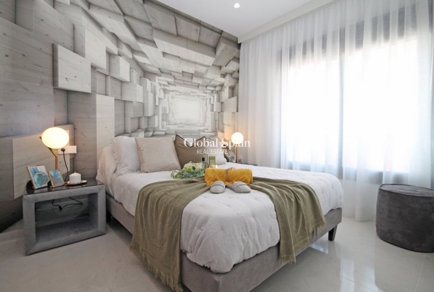 Nouvelle construction - Villa -
TORREVIEJA - El Chaparal