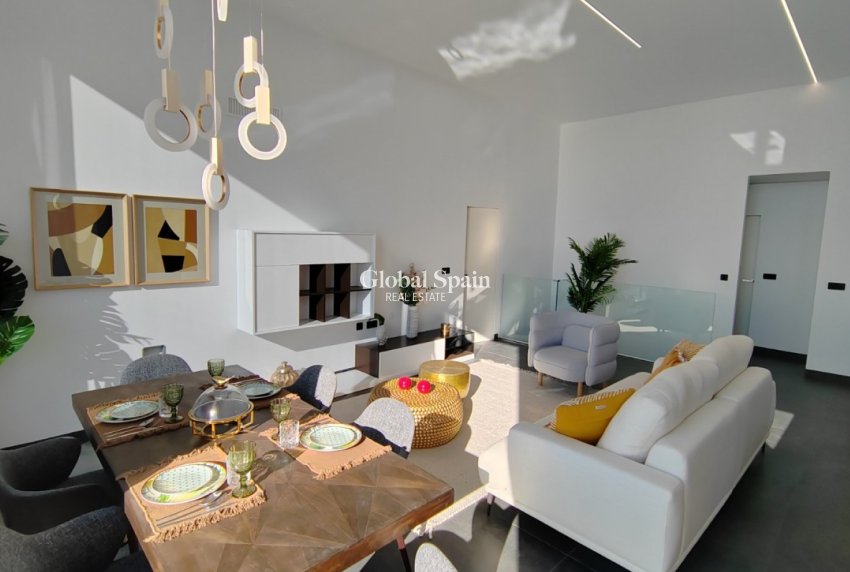 Nouvelle construction - VILLA -
TORREVIEJA - LOS BALCONES - LOS ALTOS