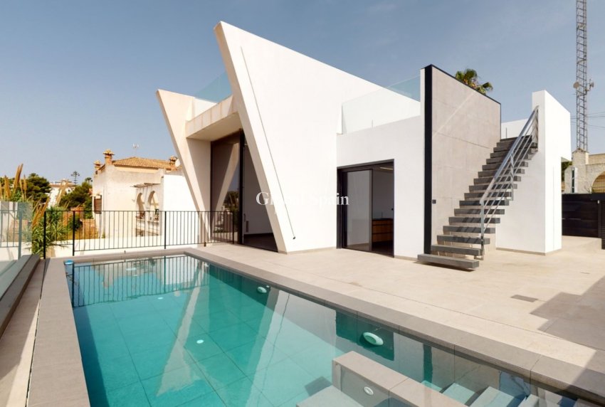 Nouvelle construction - VILLA -
TORREVIEJA - LOS BALCONES - LOS ALTOS