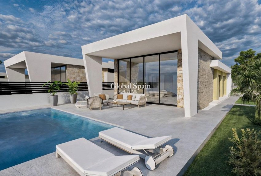 Nouvelle construction - VILLA -
TORREVIEJA - LOS BALCONES - LOS ALTOS