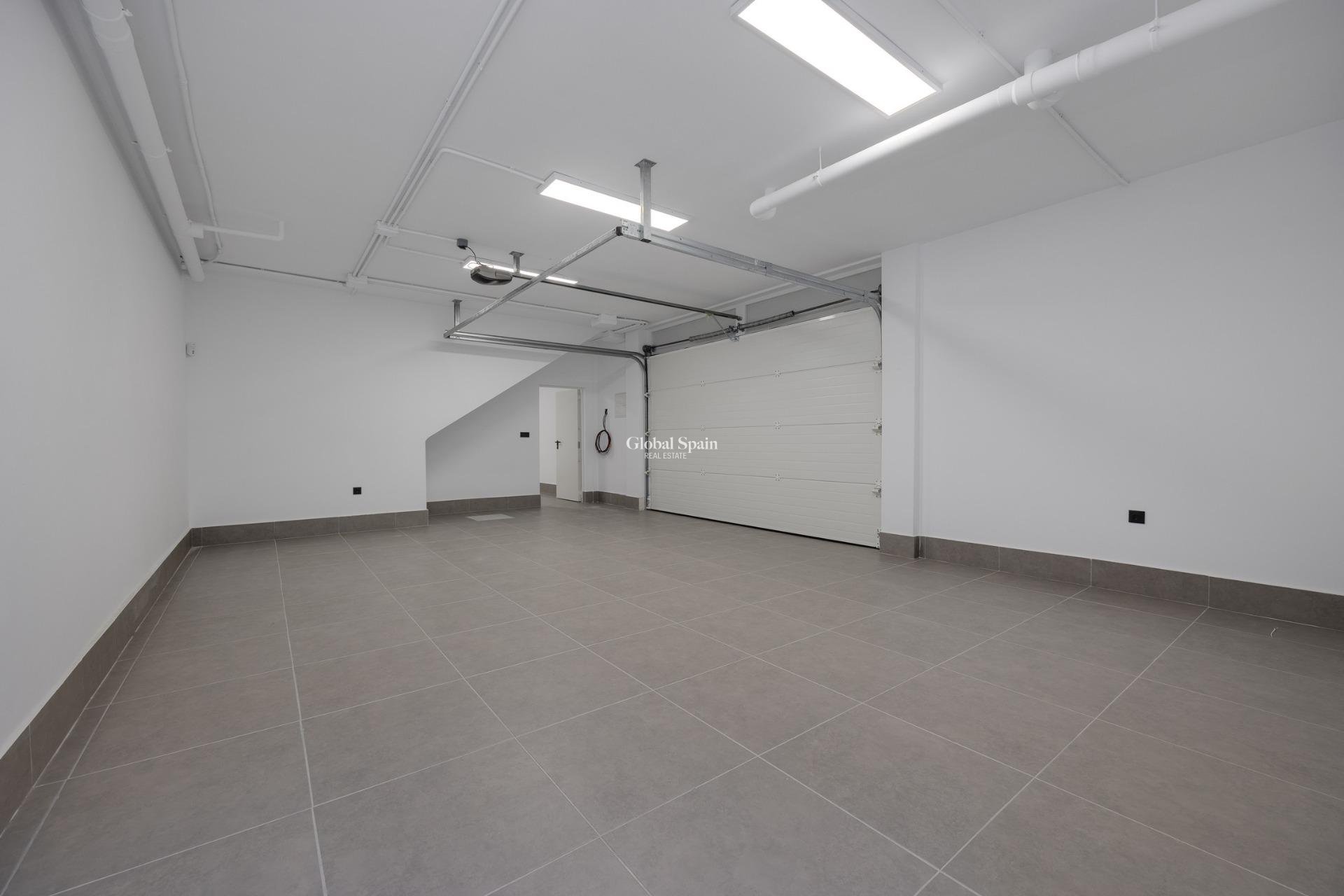 Nouvelle construction - VILLA -
TORREVIEJA - Sector 25