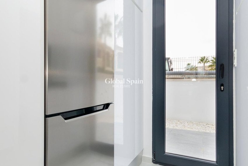 Nouvelle construction - VILLA -
TORREVIEJA - Torretas