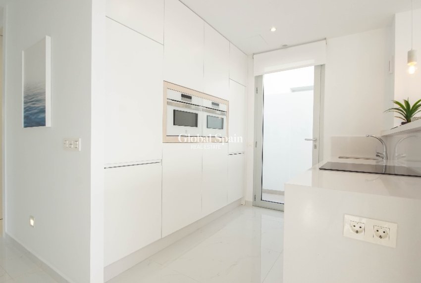 Nouvelle construction - Villa -
TORREVIEJA - Torrevieja