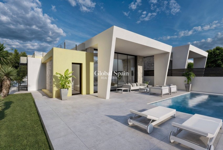 Nouvelle construction - VILLA -
TORREVIEJA