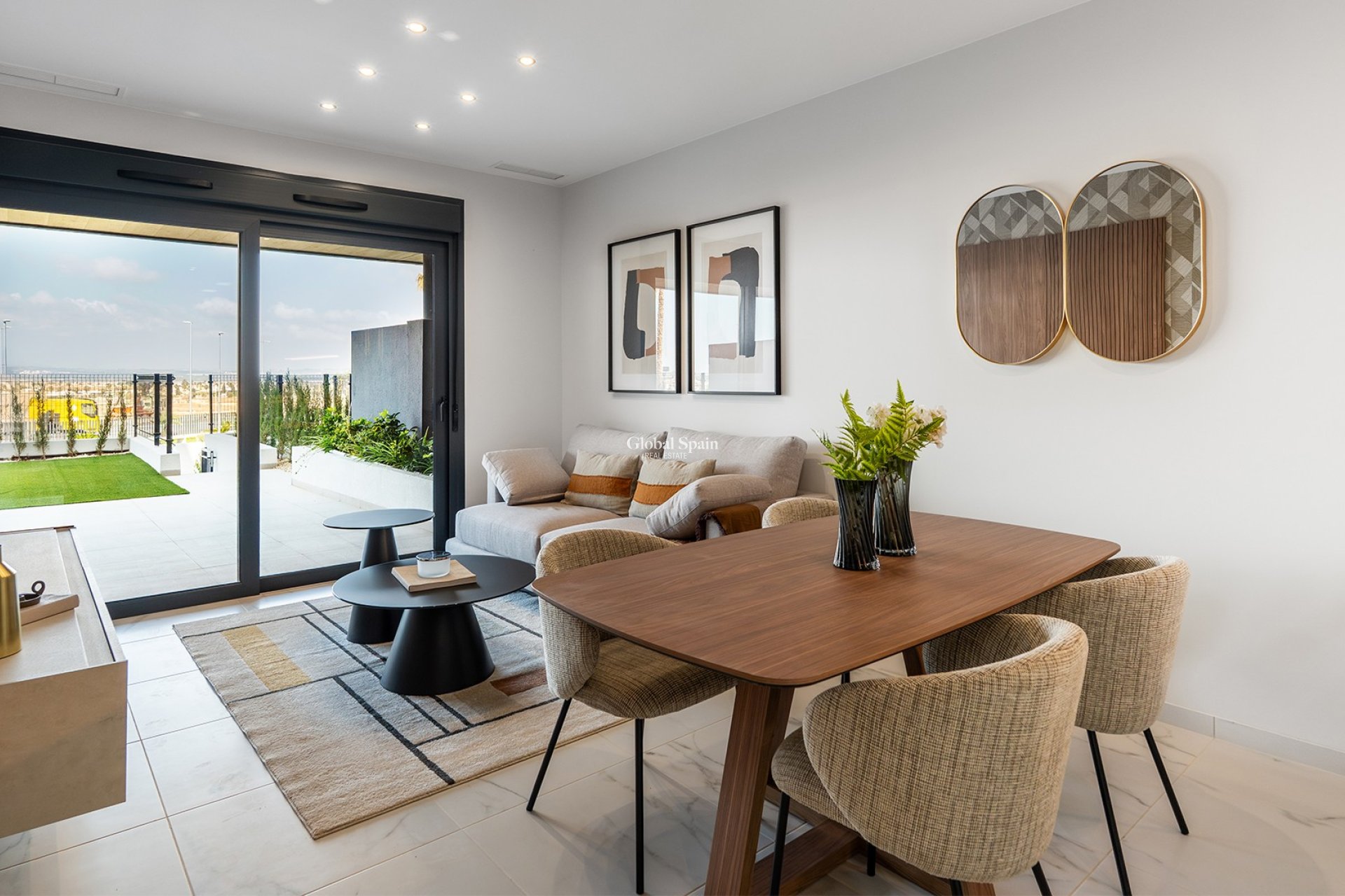 Nouvelle construction - VILLA -
TORREVIEJA