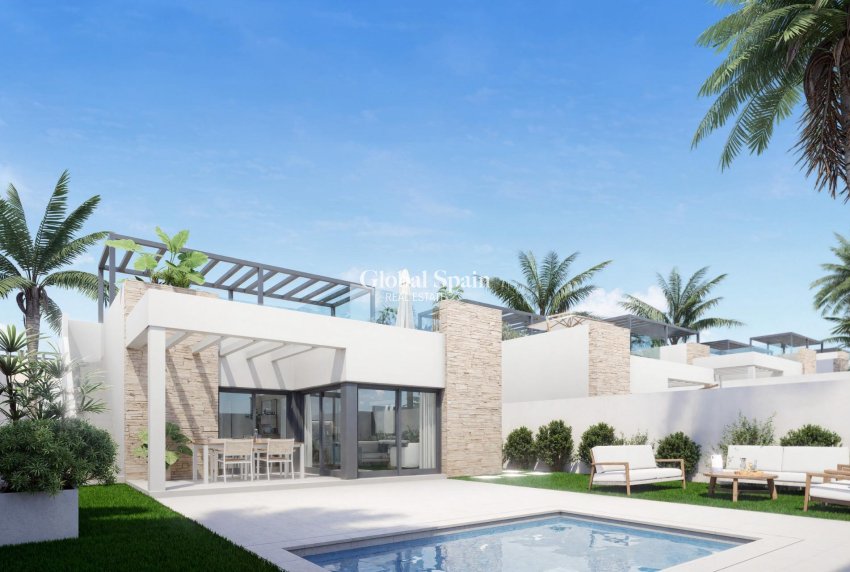 Nouvelle construction - VILLA -
VERA - Valle del Este Golf