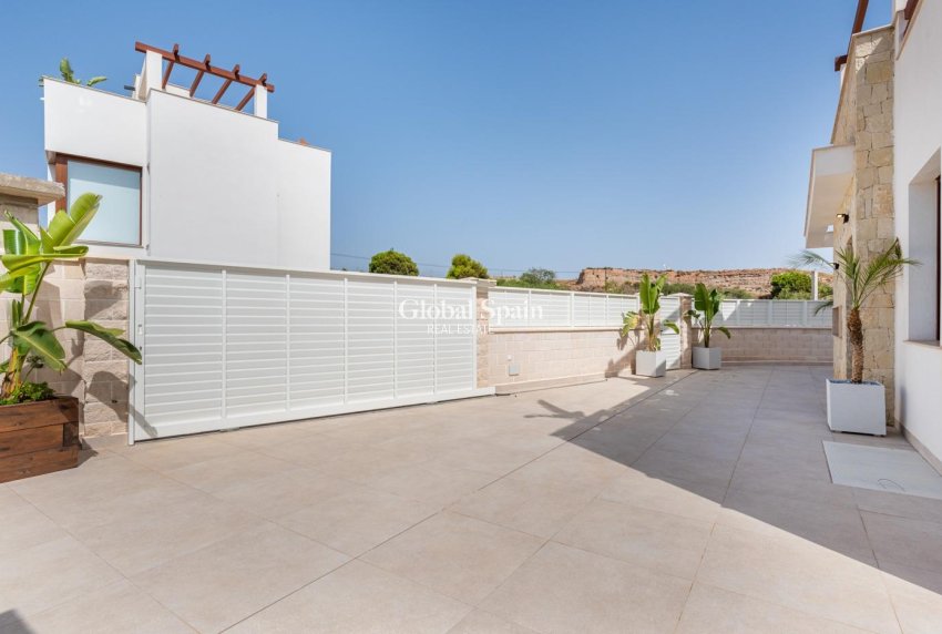 Nouvelle construction - VILLA -
VERA - Vera Playa