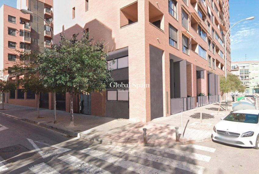Nowo zbudowane - Apartament -
ALICANTE - CAROLINAS
