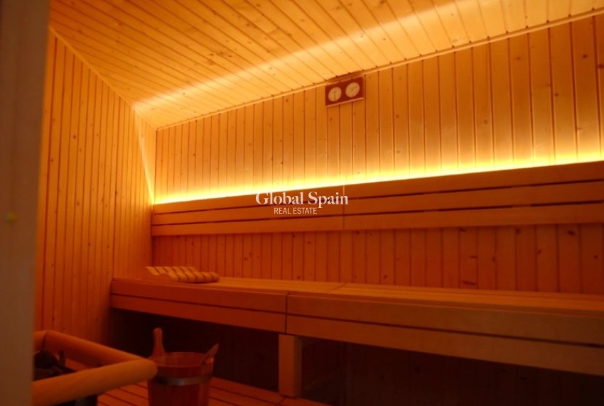 Nowo zbudowane - Apartament -
BENIDORM - Alicante