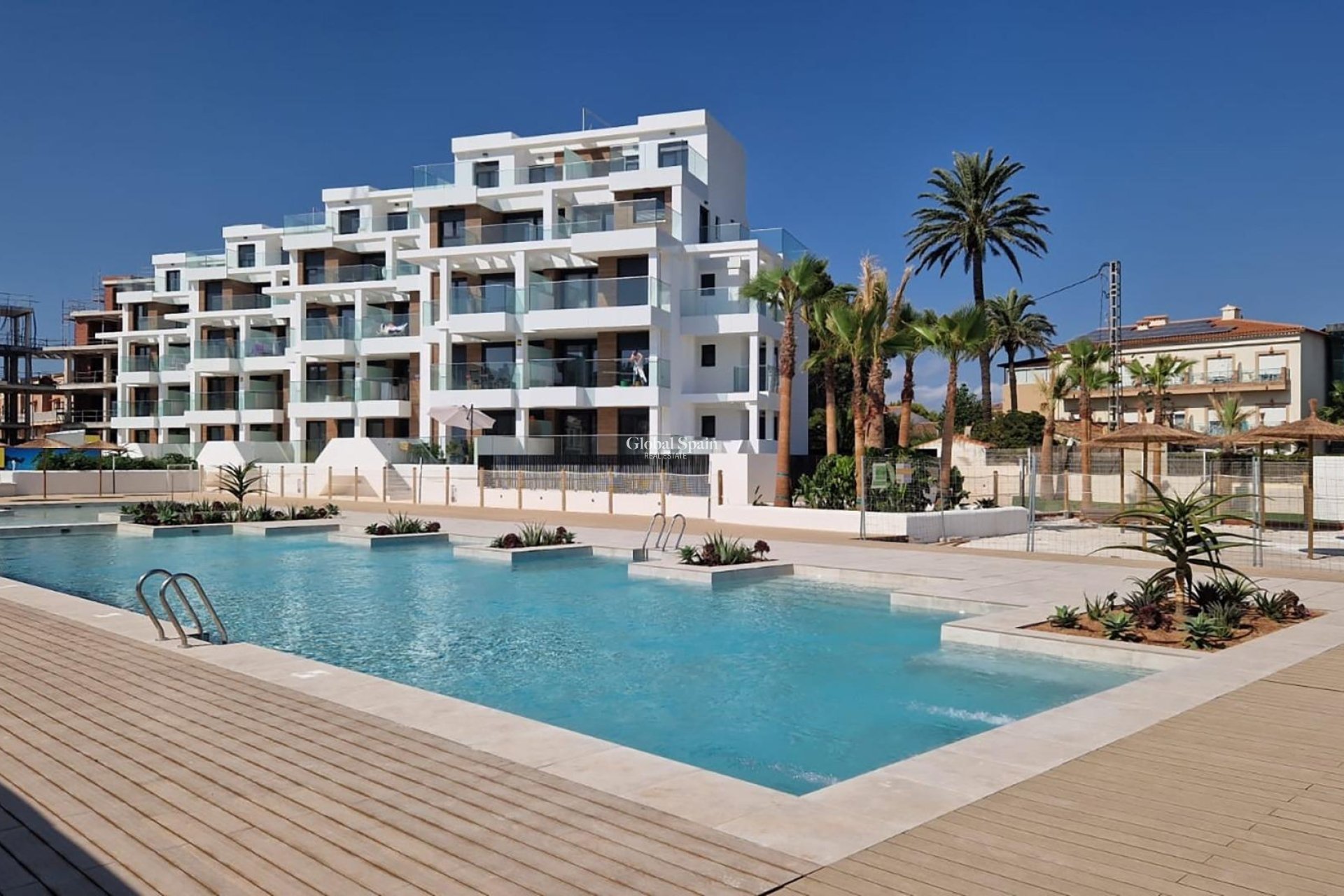 Nowo zbudowane - Apartament -
DENIA - 