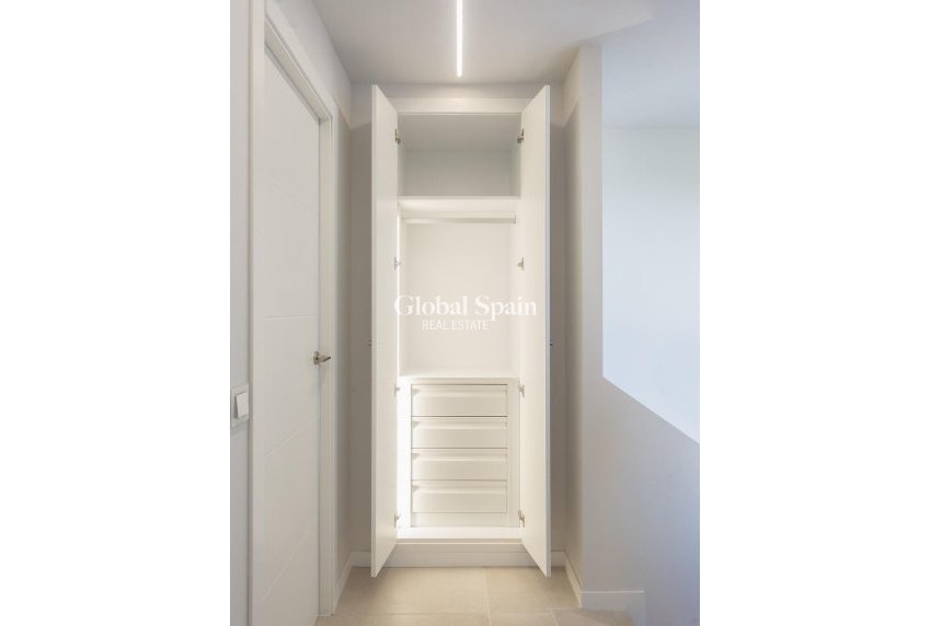 Nowo zbudowane - Apartament -
DENIA - 