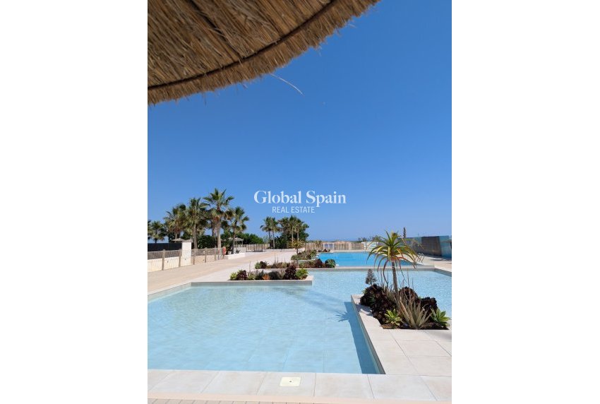 Nowo zbudowane - Apartament -
DENIA