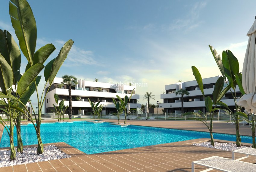 Nowo zbudowane - Apartament -
GUARDAMAR DEL SEGURA - EL RASO