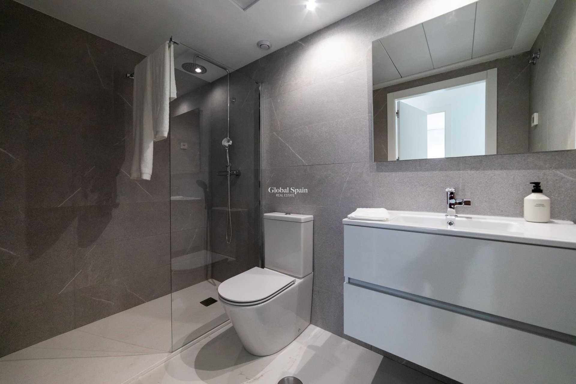 Nowo zbudowane - Apartament -
ORIHUELA COSTA - Punta Prima