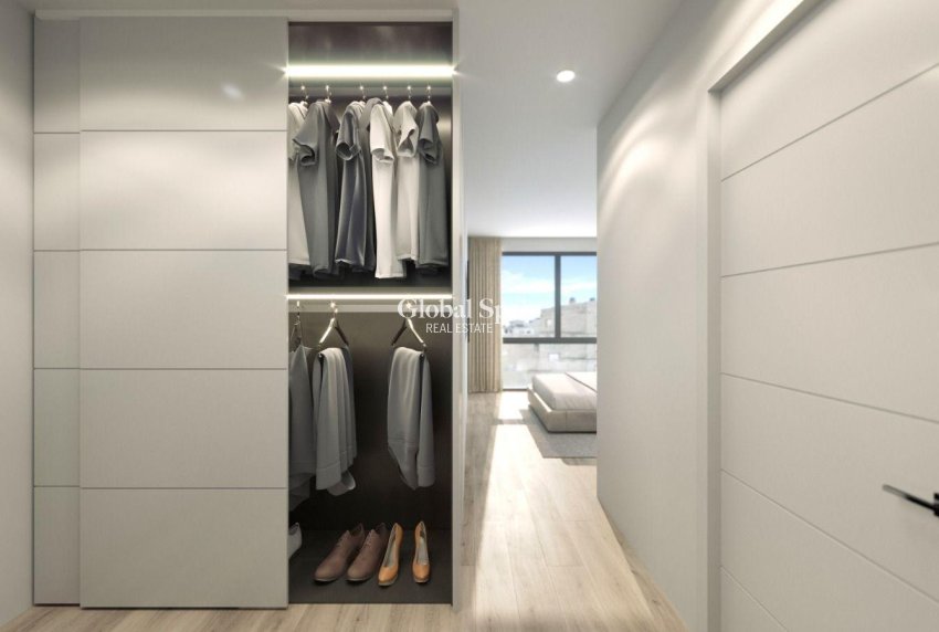 Nowo zbudowane - Apartament -
TORREVIEJA - Center