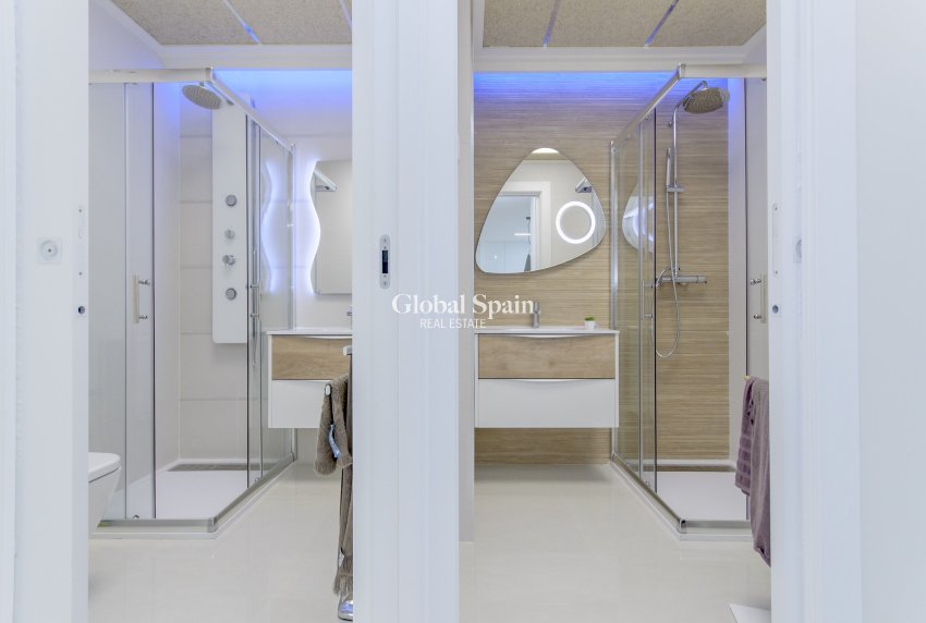 Nowo zbudowane - Apartament -
TORREVIEJA - LOS BALCONES - LOS ALTOS