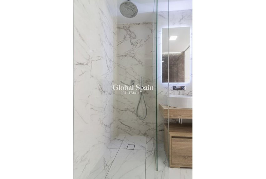 Nowo zbudowane - Apartament -
TORREVIEJA - LOS BALCONES - LOS ALTOS