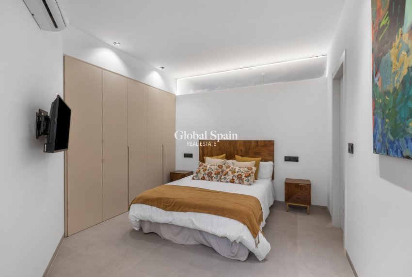Nowo zbudowane - Apartament -
TORREVIEJA - Playa Los Naufragos