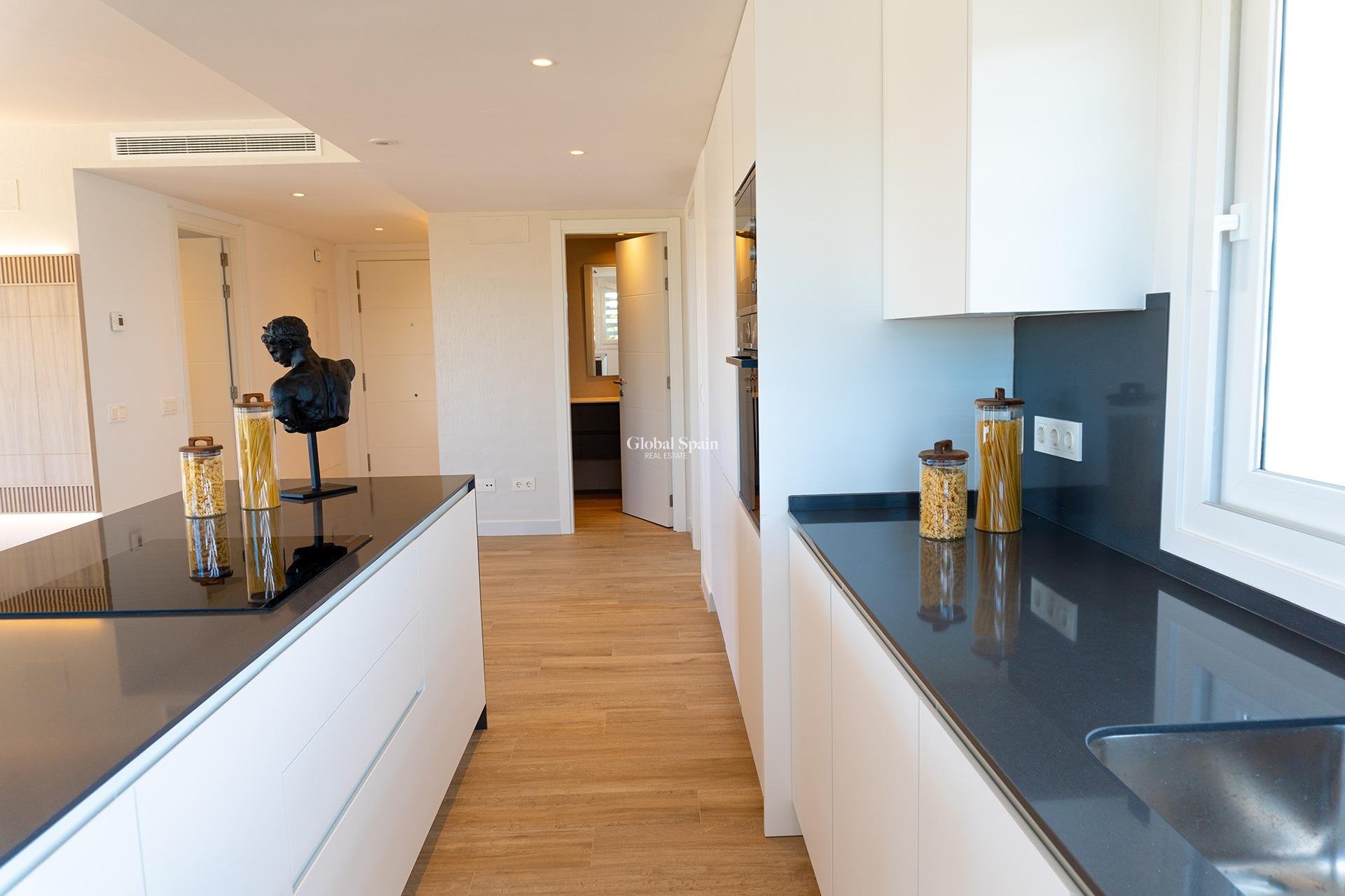 Nowo zbudowane - Apartament -
