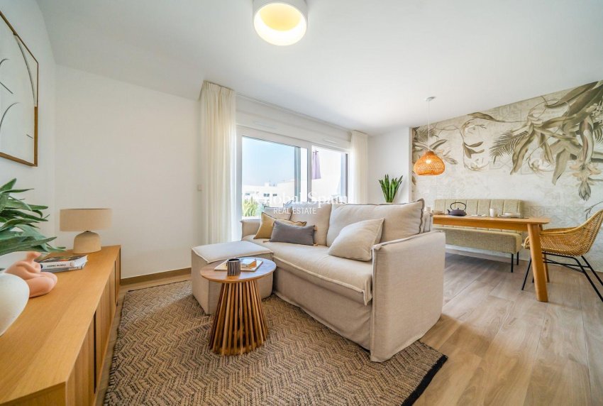 Nowo zbudowane - Bungalow na ostatnim piętrze -
ORIHUELA - Vistabella Golf