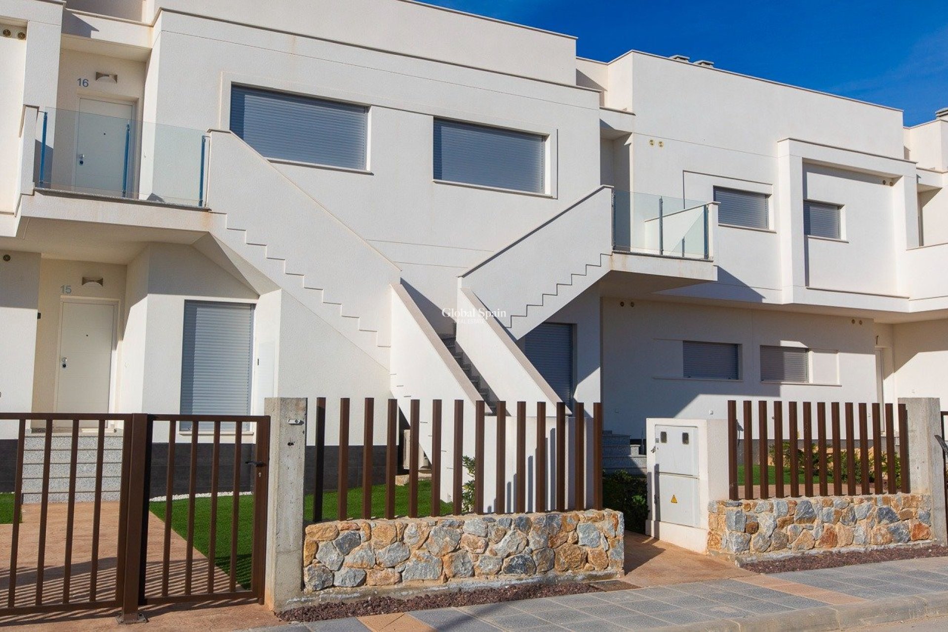 Nowo zbudowane - Bungalow na ostatnim piętrze -
ORIHUELA - Vistabella Golf