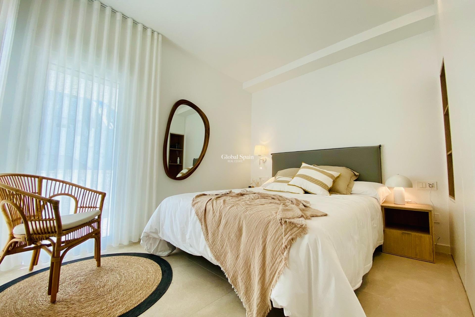 Nowo zbudowane - Bungalow na parterze -
PILAR DE LA HORADADA - 