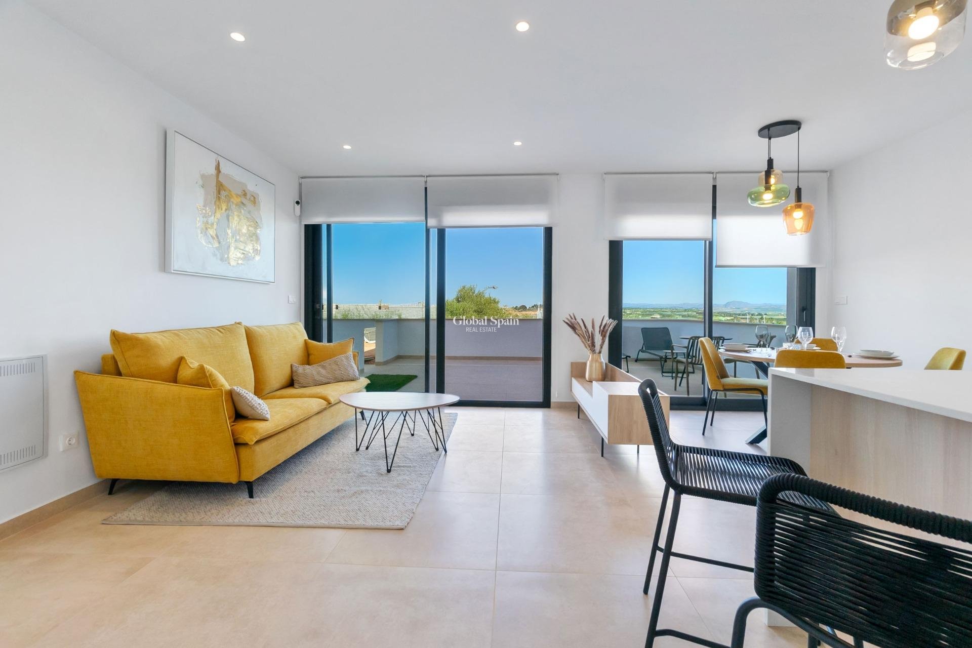 Nowo zbudowane - Bungalow na parterze -
TORREVIEJA - LOS BALCONES - LOS ALTOS