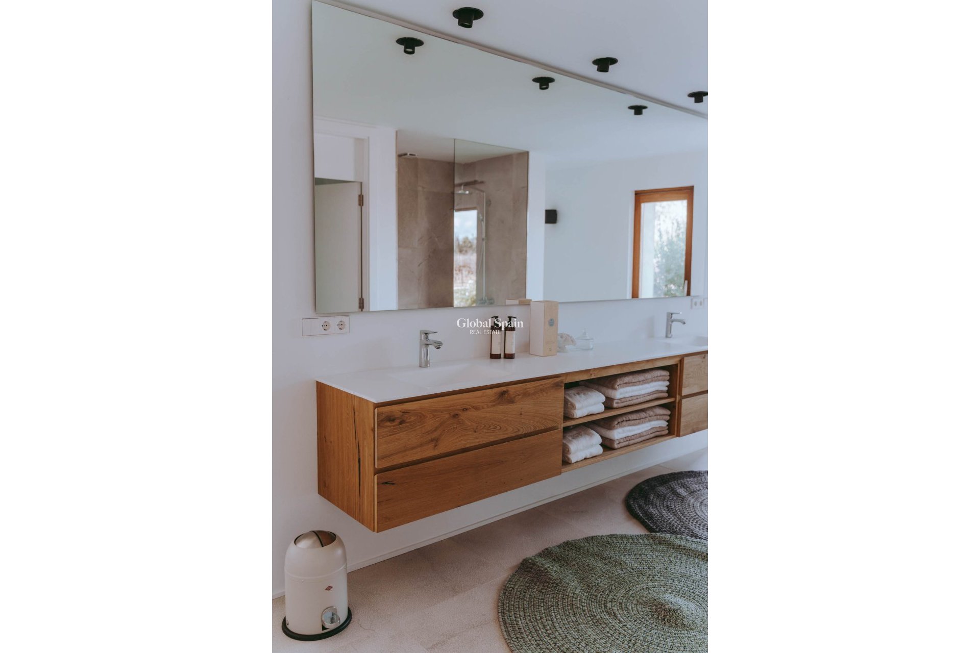 Nowo zbudowane - Dom -
Binisalem - optional location detail