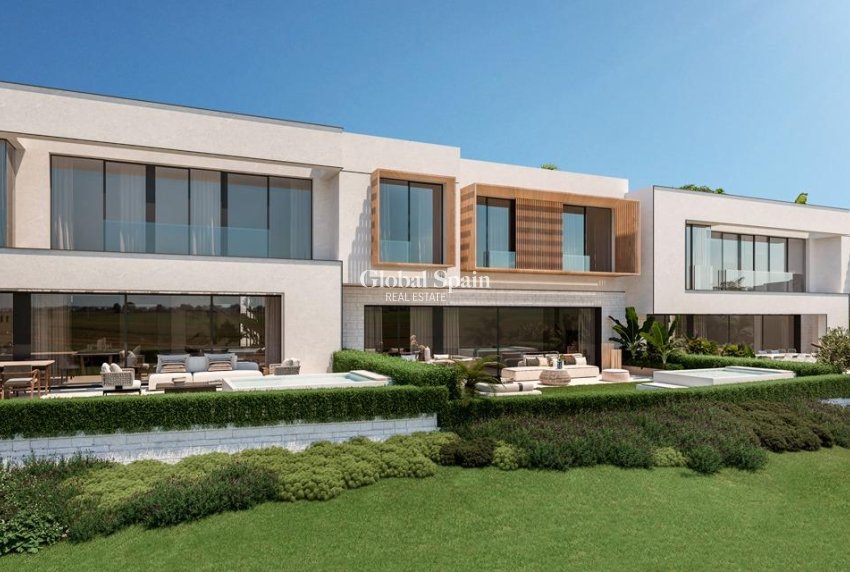 Nowo zbudowane - DOM -
MIJAS - La Cala de Mijas