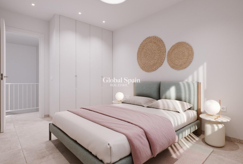 Nowo zbudowane - DOM -
PILAR DE LA HORADADA - Barrio los Segundas