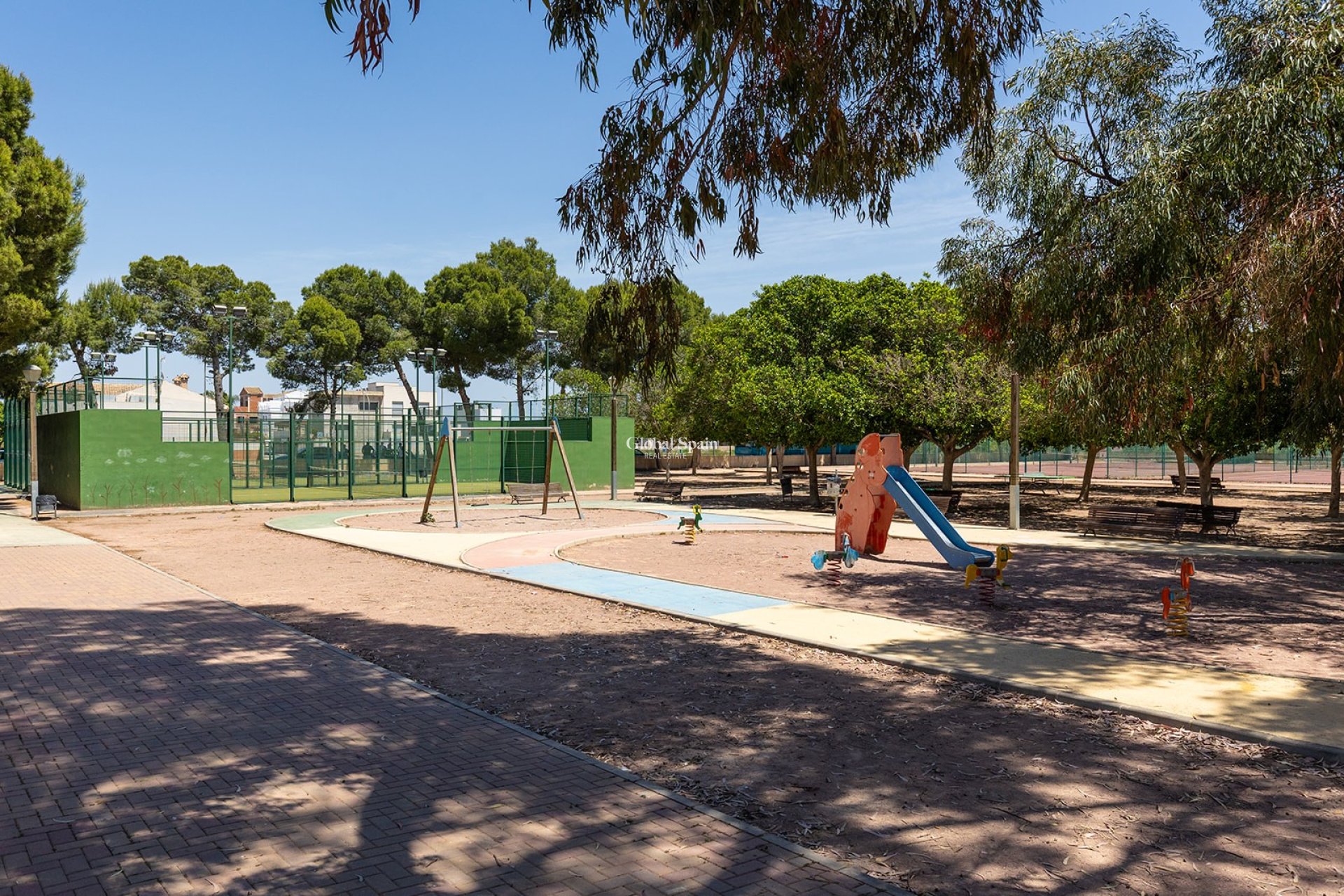 Nowo zbudowane - Dom -
RAFAL - Rafal