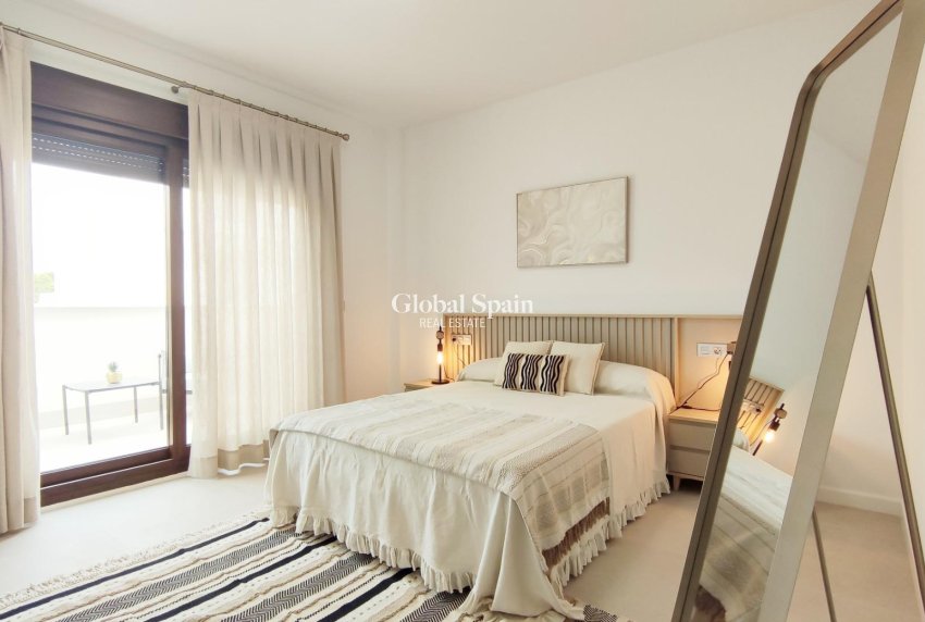 Nowo zbudowane - DOM -
SAN JAVIER - 