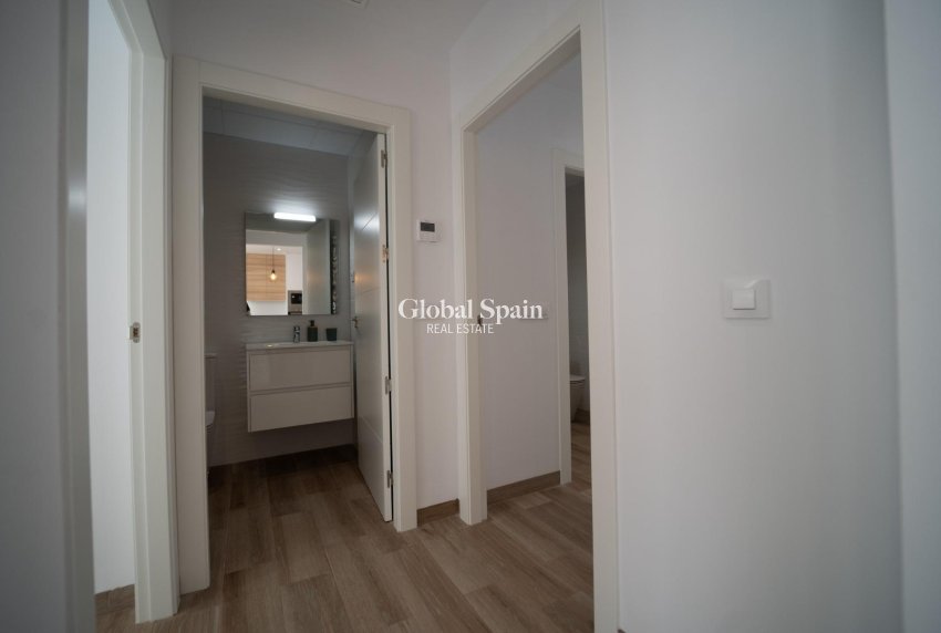 Nowo zbudowane - DOM -
SAN JAVIER - 