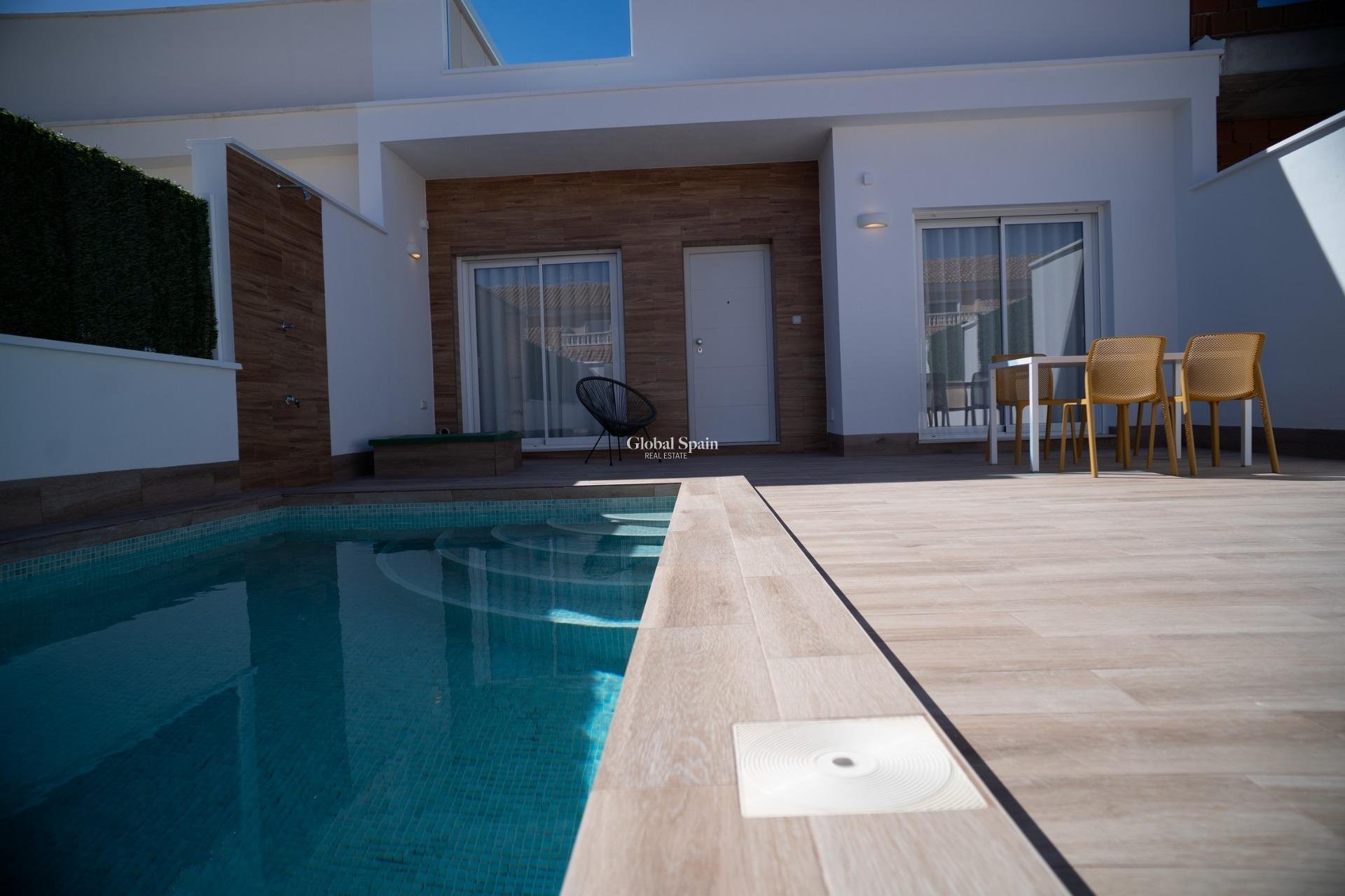 Nowo zbudowane - DOM -
SAN JAVIER - 