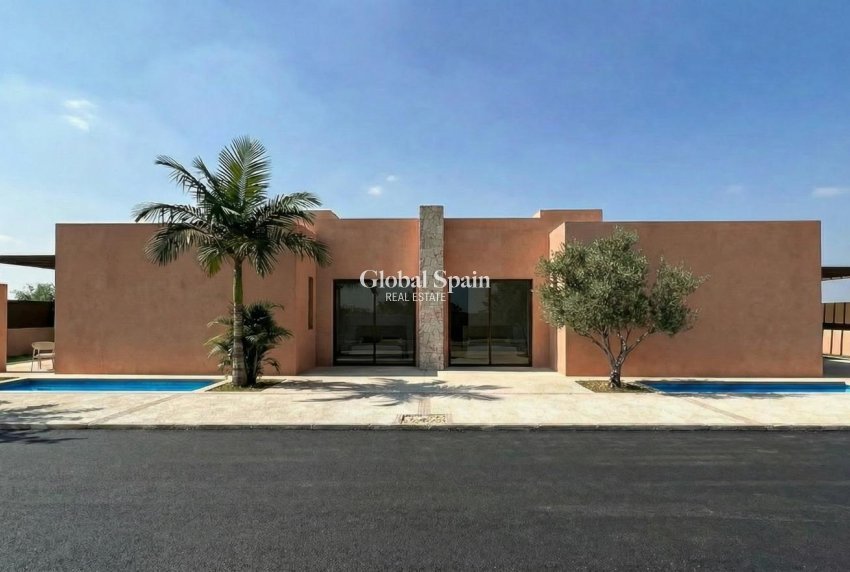 Nowo zbudowane - DOM -
TORRE PACHECO - 