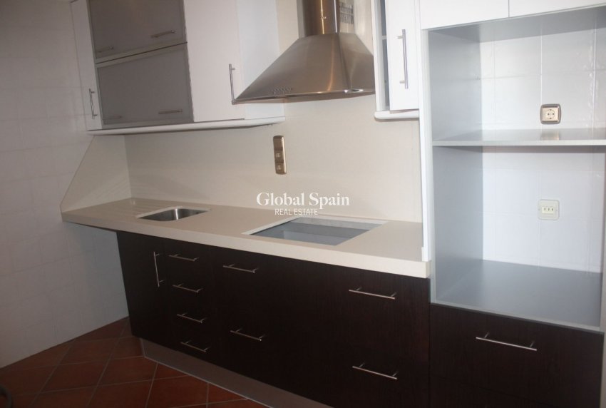 Nowo zbudowane - DOM -
TORREVIEJA - LOS BALCONES - LOS ALTOS