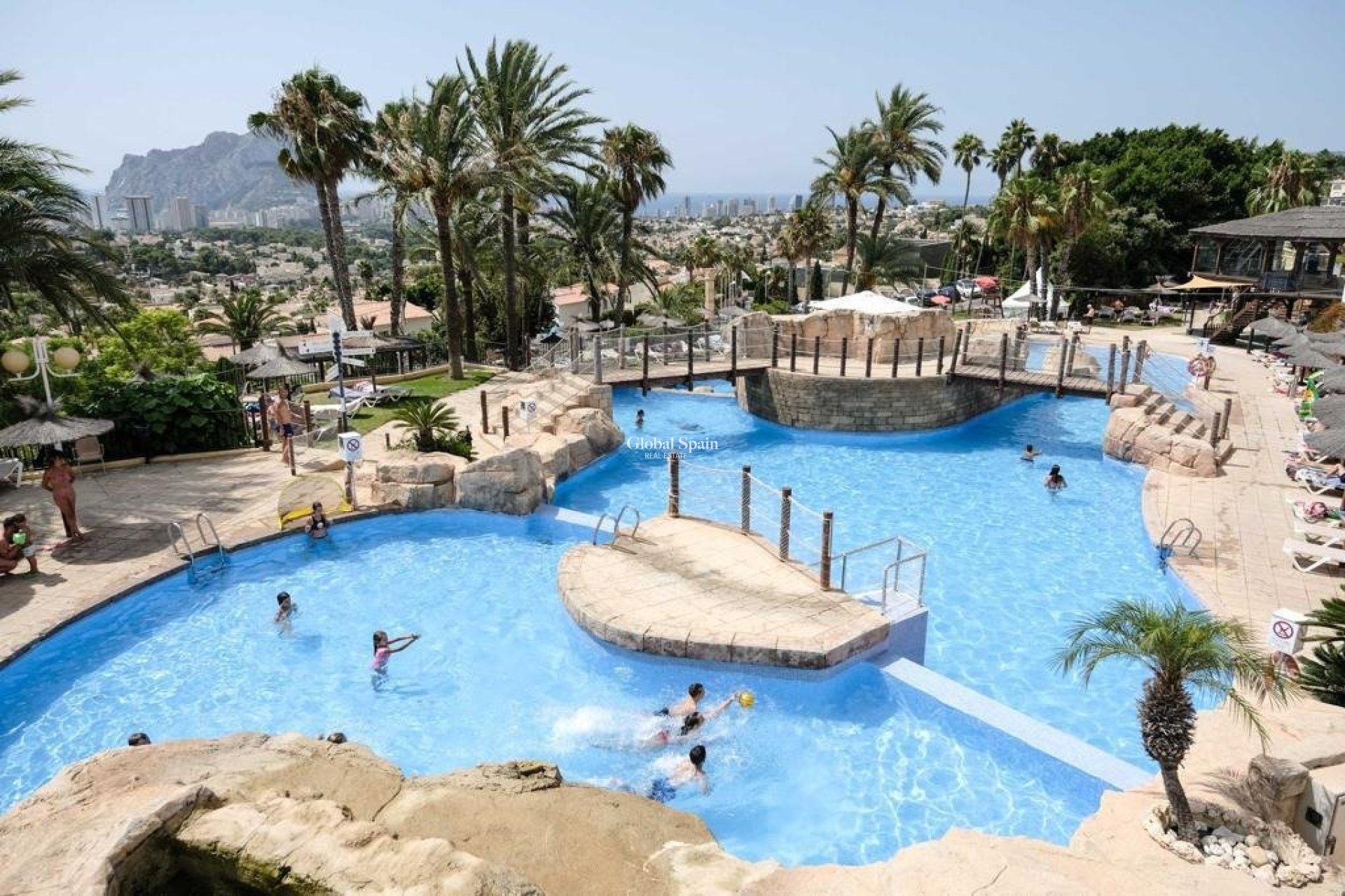 Nowo zbudowane - MIESZKANIE -
CALPE - Gran sol